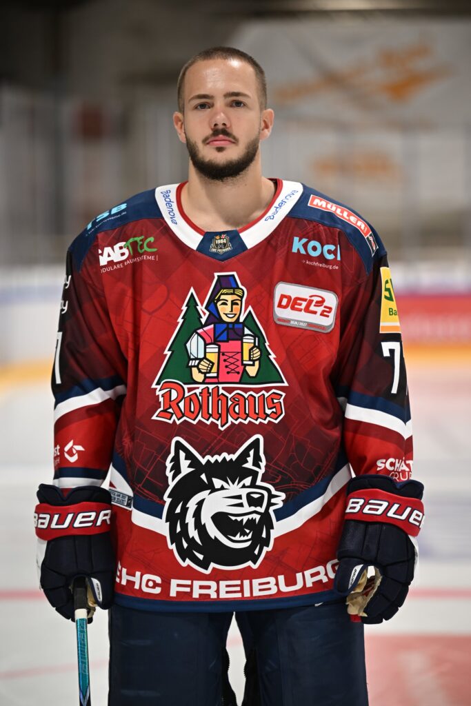 Maik Hess im Trikot des EHC Freiburg, Saison 2026/27